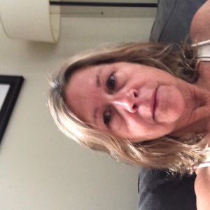 Meet your Posher, Janet